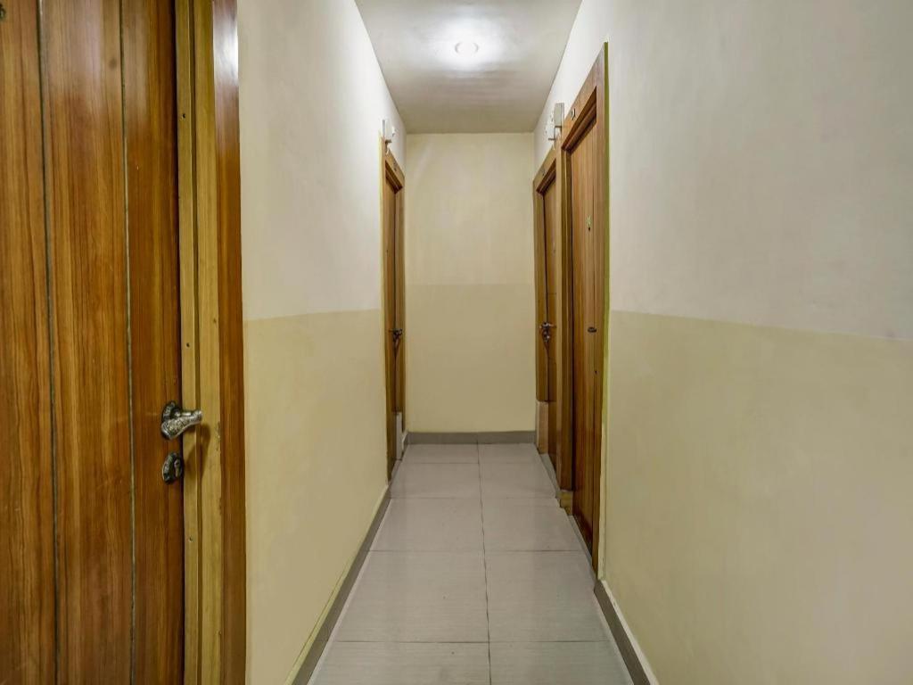 Oyo 90158 Hotel Lendosis Perintis Kemerdekaan Palembang Exterior photo